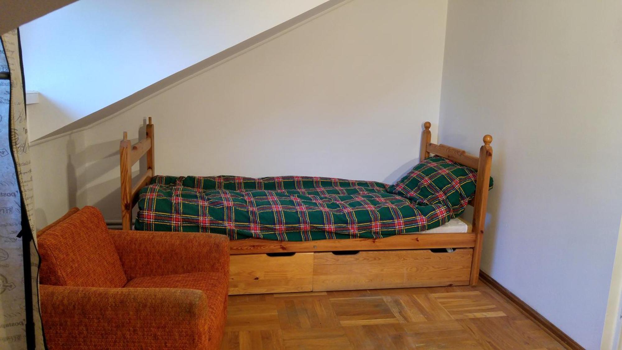 Rent0Nline Brwinow Rooms الغرفة الصورة